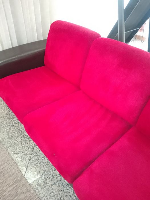 Sofá com puff c/ cama dobrável