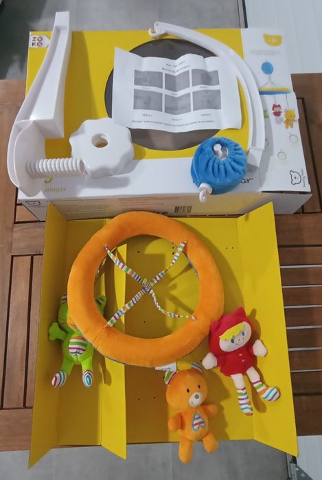 Móbil para cama de bebé