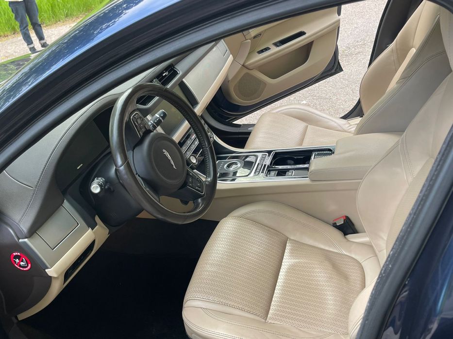Jaguar XF Ягуар ХФ 2.0d дизель