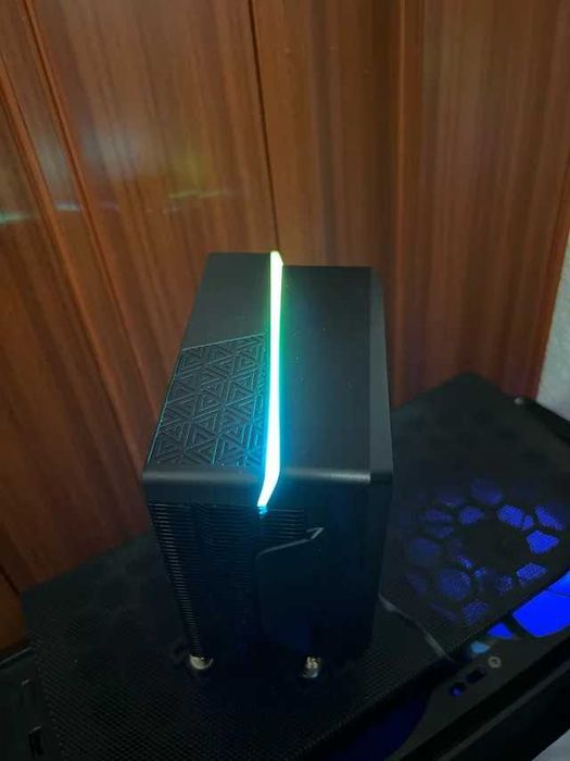Cooler Aerocool RGB para Ryzen AM4/3