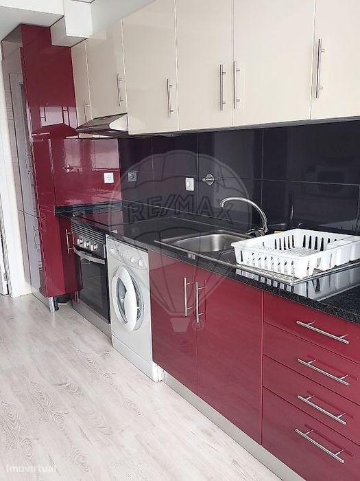 T4 Apartment for Rent