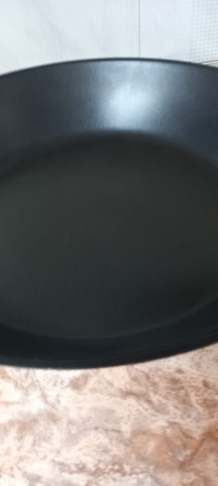 Frigideira antiaderente com tampa anti salpicos