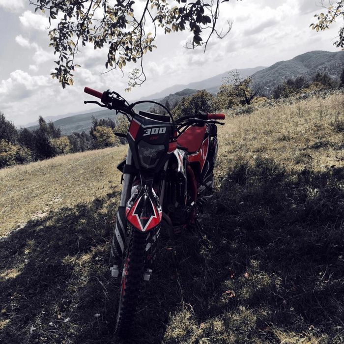 Закарпатська область хуський район