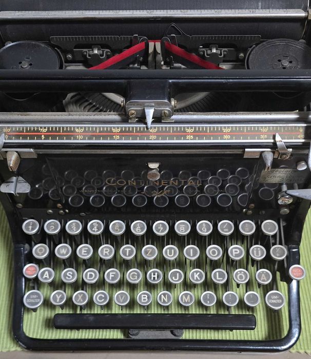 Maszyna do pisania CONTINENTAL Standard, rok prod.: 1938