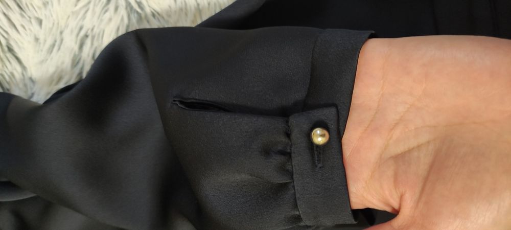 Элегантное платье Vilonna