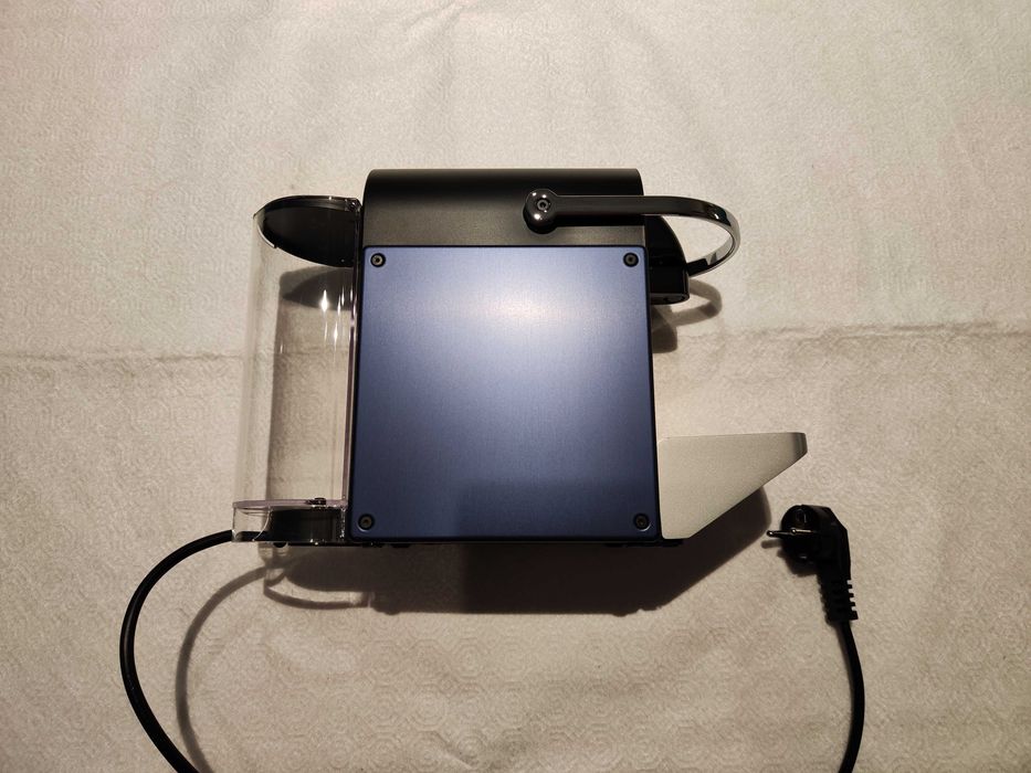 Máquina de café Nespresso Pixie - Nova