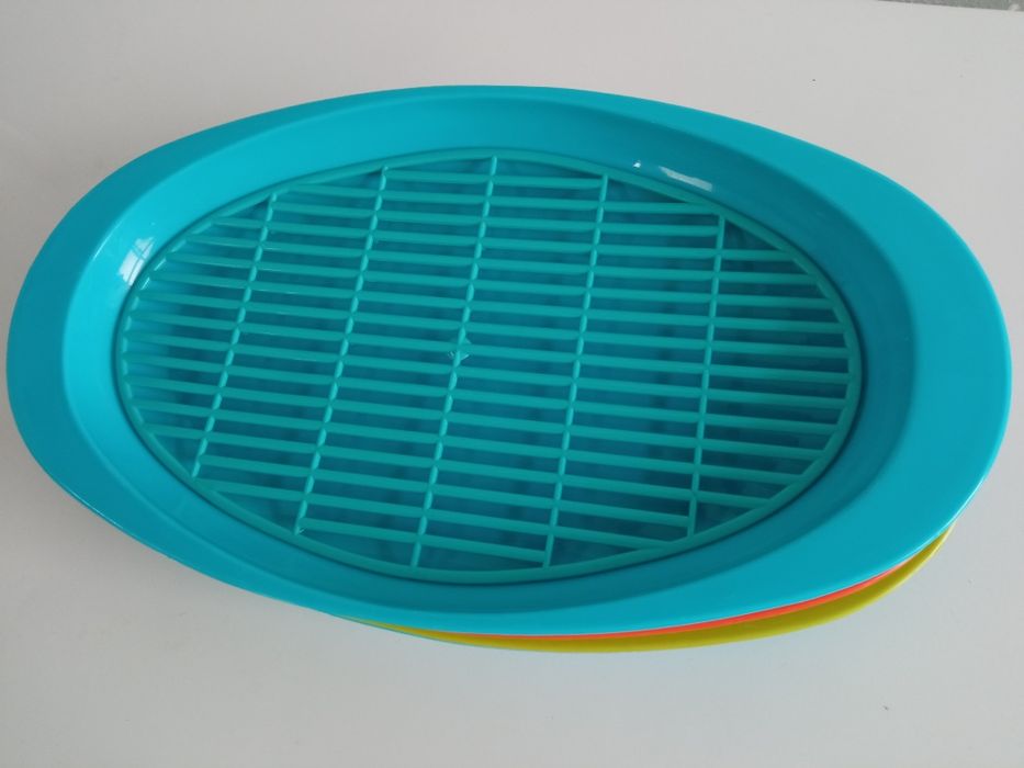 Platters with and without drain racks - various sizes64739415600258122