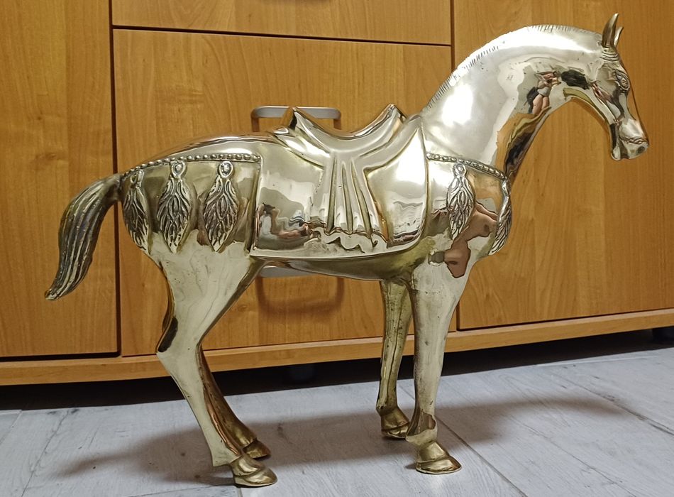 Koń mosiądz figurka rzeźba 6 kg