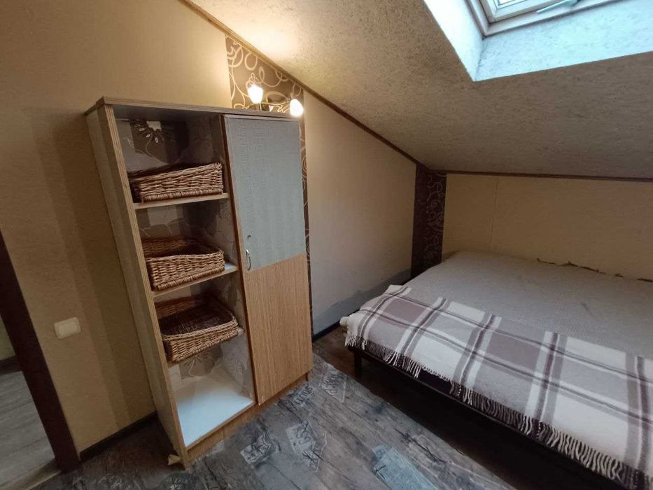 Продаж частини будинка(квартири) по вул. Княгині Ольги