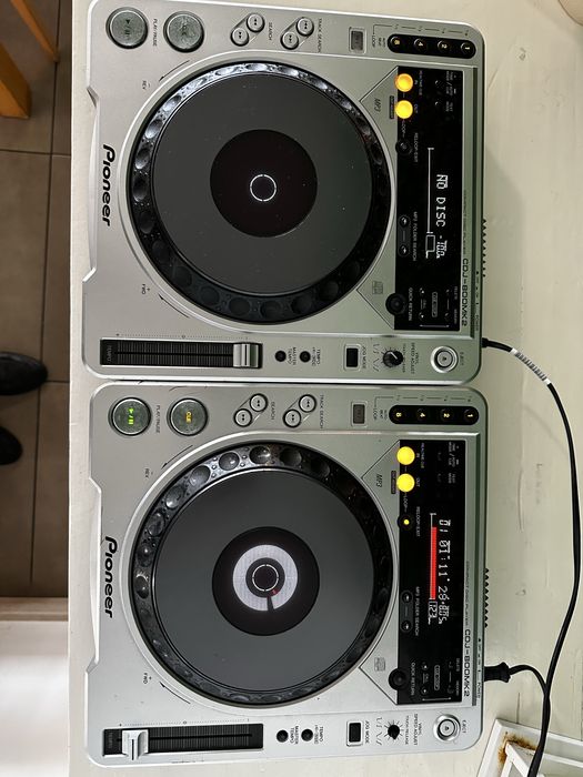 Pioner CDJ-800 MK2