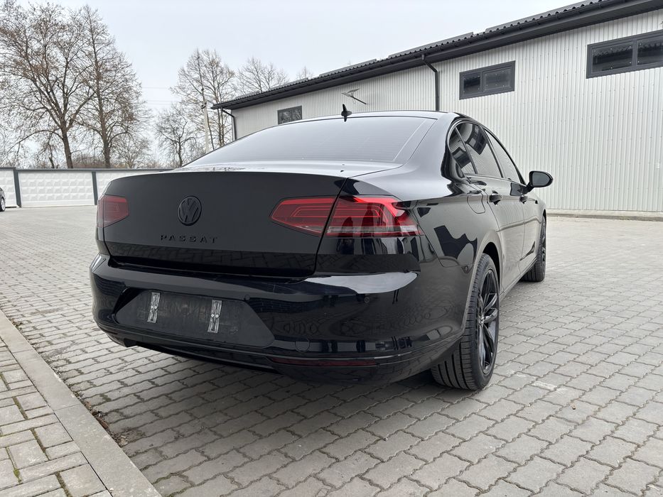 Volkswagen passat black edition