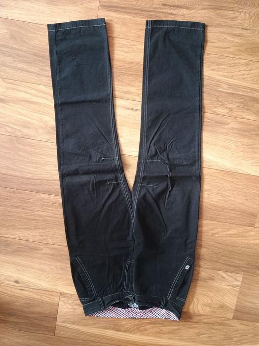 czarne męskie spodnie idealne