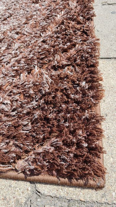 Dywan Tria browni 1.6 x 2.3 m długi włos. 2 x 2.9 shaggi i 1.6 x 1.2 m