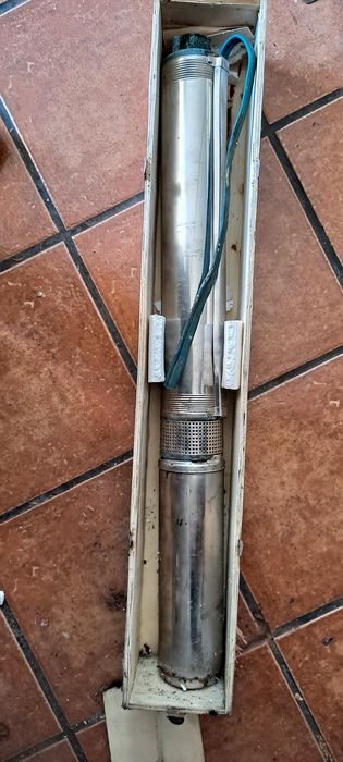 Vendo bomba de água para poço ou furo