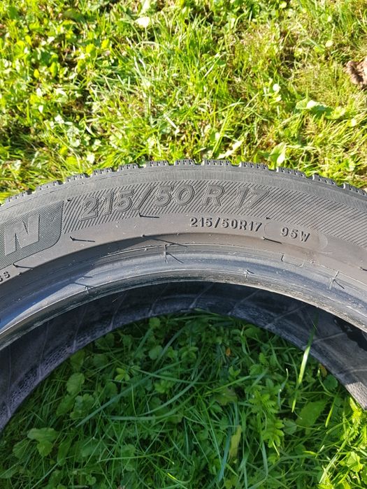 Opony Michelin całoroczne 215x50r17
