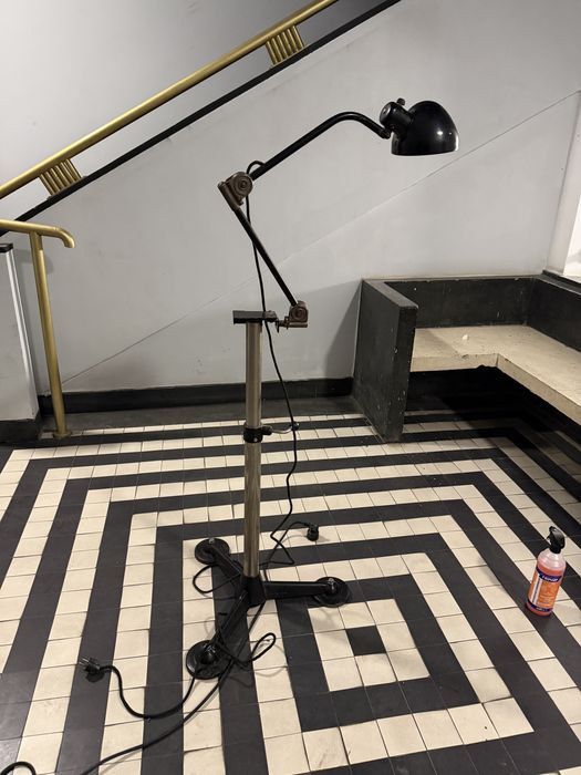 Duża stojąca industrialna lampa Loft style