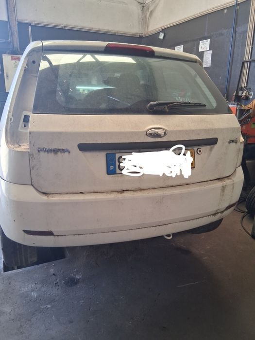 Ford Fiesta para peças