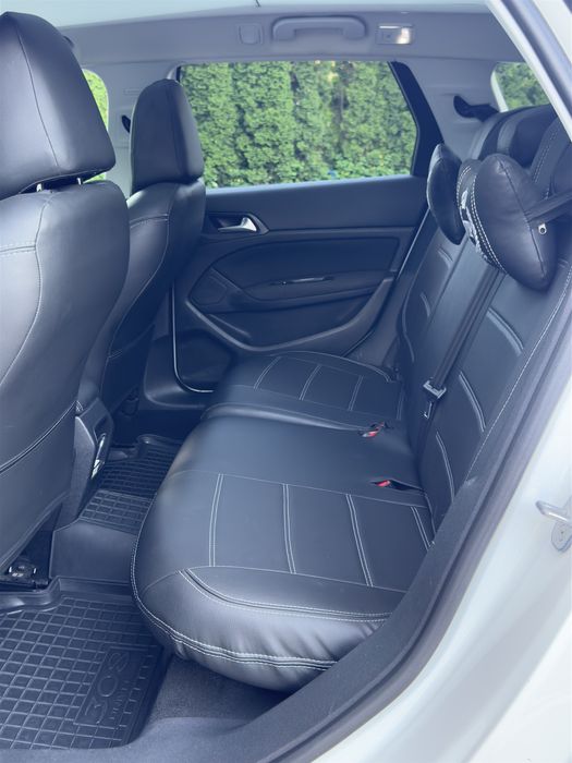 Peugeot 308SW 2015 року