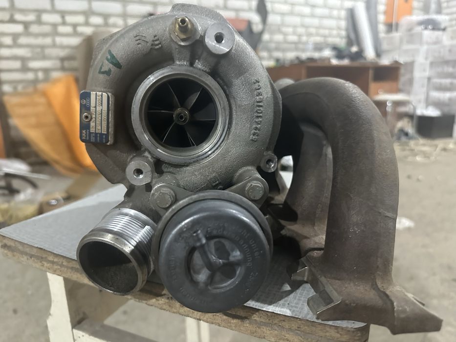 Турбина оригинал 2.5 TFSi (audi ttrs/rs3/q3 rs) 07K 145 701 C (идеал)