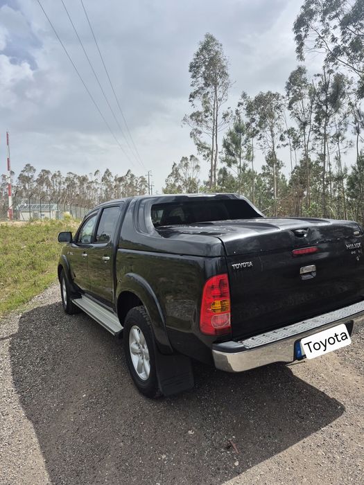 Toyota Hilux 2500