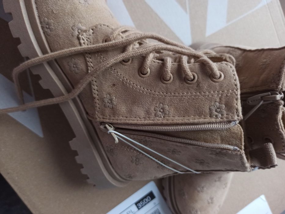 Черевики Zara на весну чоботи 29 (19 см)