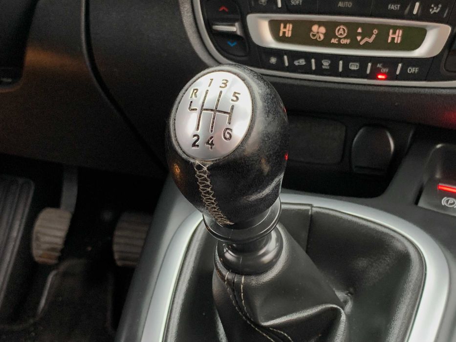 Renault Grand Scenic 2013