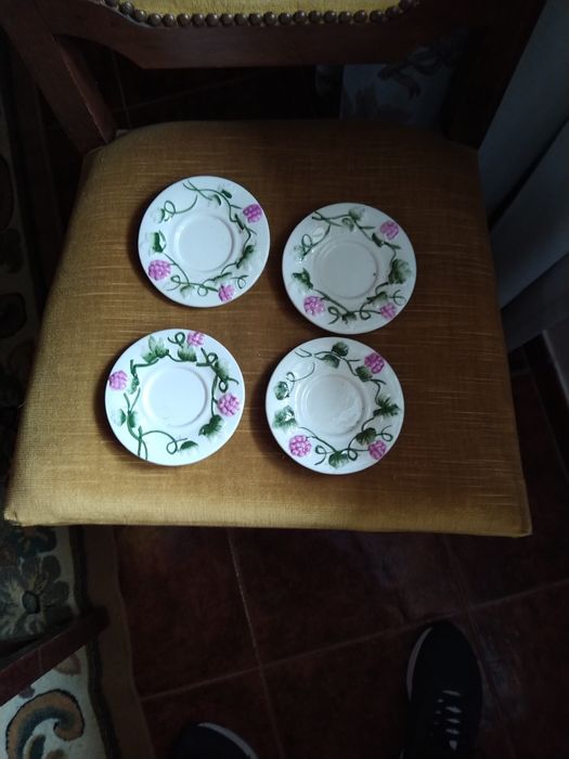 Pires.             .