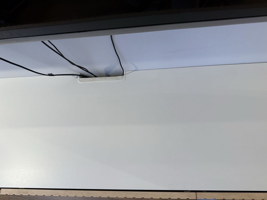 Szafka rtv Ikea BESTA ława tv z drzwiami