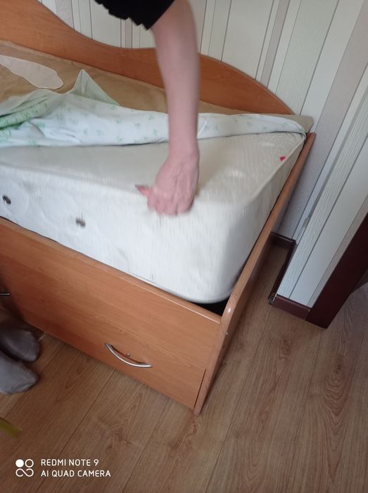 Дитячі меблі у дуже хорошому стані