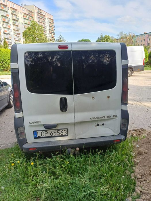 Opel vivaro 1.9 2002r