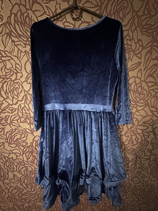 Продам святкове бархатне плаття