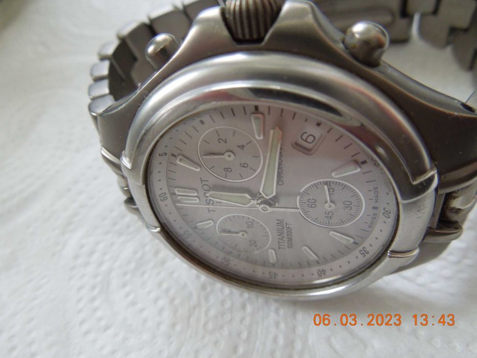 zegarek tissot tytanowy