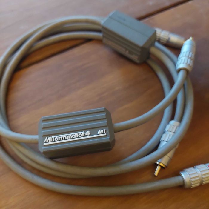 Mit Terminator 4 2x1m RCA Cinch