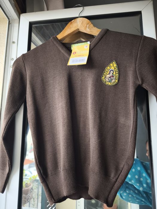 Pólo e pullover colégio Santa Teresinha