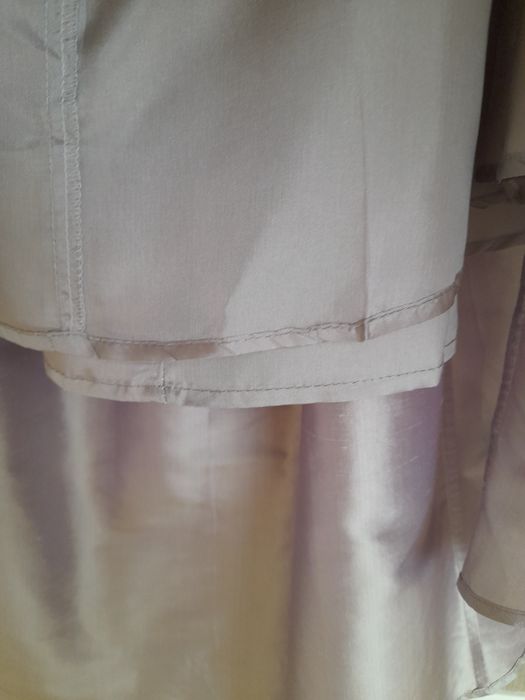 100% silk, з біркою, M/S нова, довга пишна на корпоратив свято