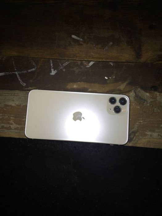 Айфон 11 про макс