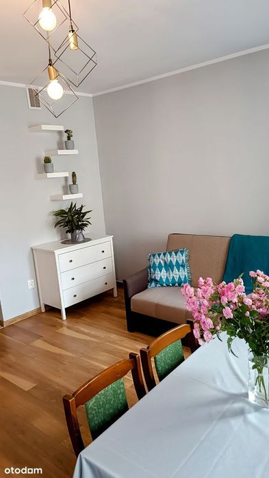 Rezerwacja ! Przytulne studio kawalerka w ścisłym centrum Leszna