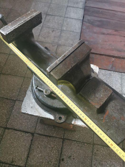 Imadło ślusarskie obrotowe