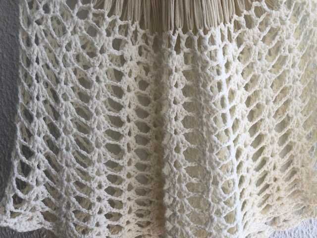 Top em crochet, sem mangas