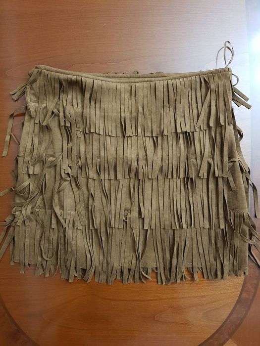 Спідниця Amisu дуже гарна.