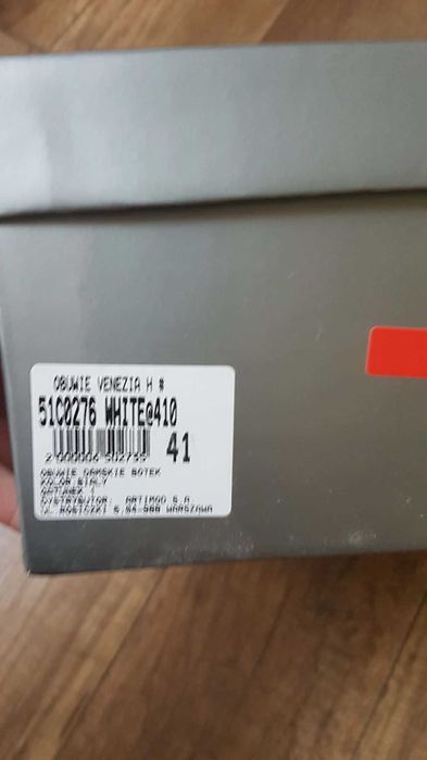 Sprzedam  nowe damskie  buty Venezia