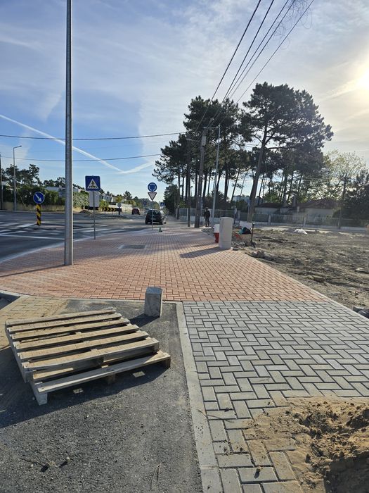 Calçada, pavê, lajetas, grelhas