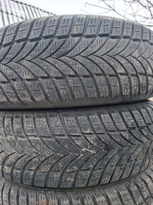 Зима. 205/70/15. Комплект. Резина, Шины.