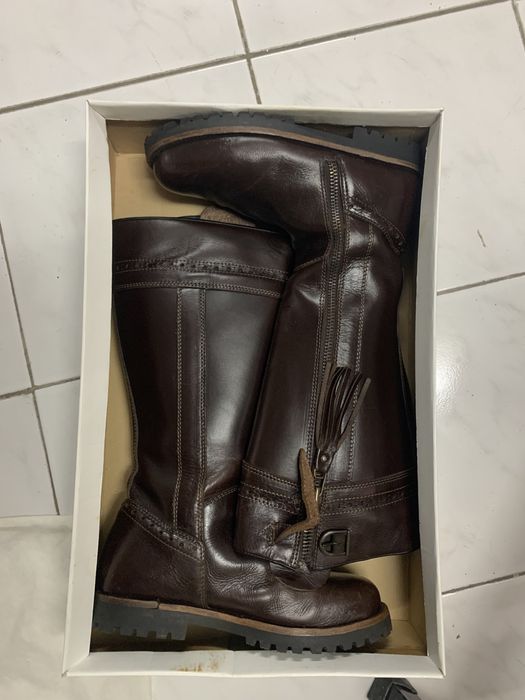 Botas de caca em couro