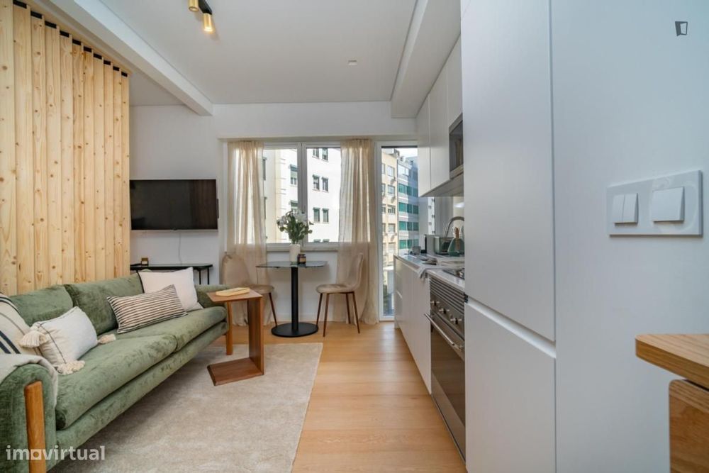 Estúdio - localizado em Marquês de Pombal Lisbon