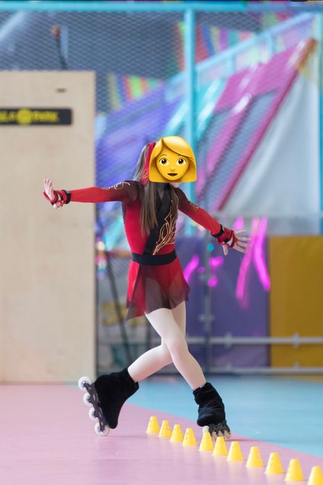 Сукня для фігурного катання на зріст 140-150