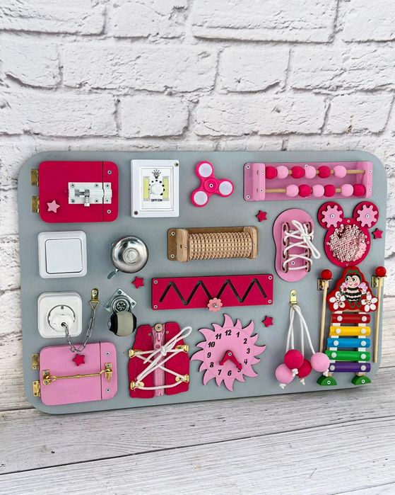 Бізіборд Бізікуб