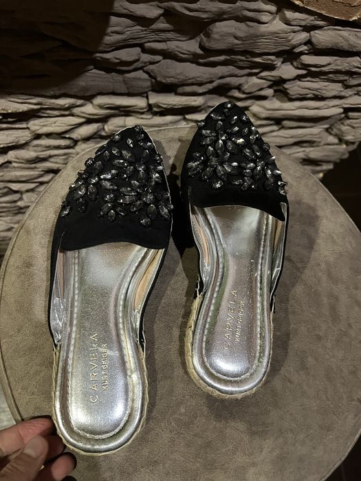 Мюлі Карвела Курт фірмові 35-36 22-23 см стопа