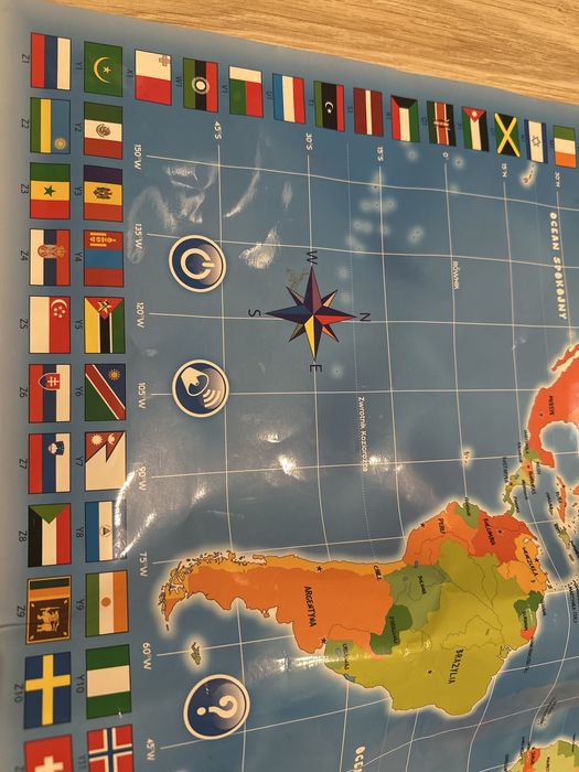 Dumel Discovery interaktywna Mapa świata