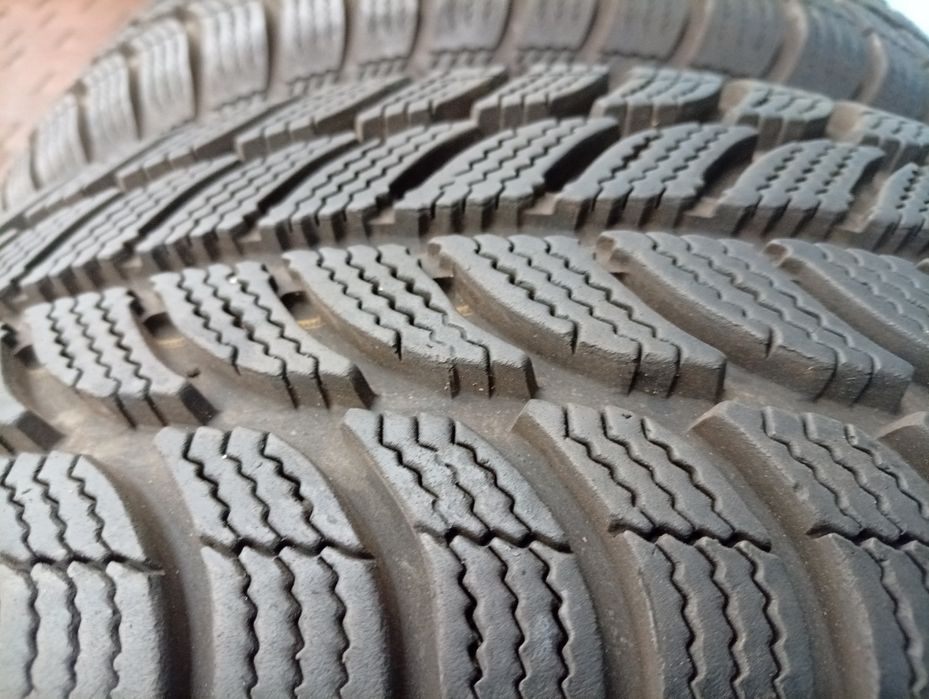 185.65.15 -.zimowe 300zl/4szt